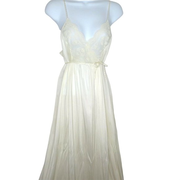 Vintage 70s Full Length Sweeping Nylon Slip Nightgown S White Lace Slit Leg Tie - Picture 8 of 12